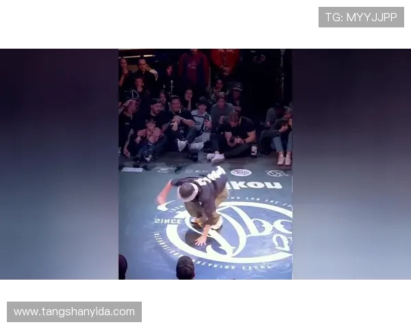 南京街舞队与杭州街舞队速度对决赛后分析与精彩瞬间回顾